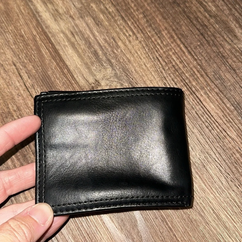 COLUMBIA MENS BLACK WALLET‎